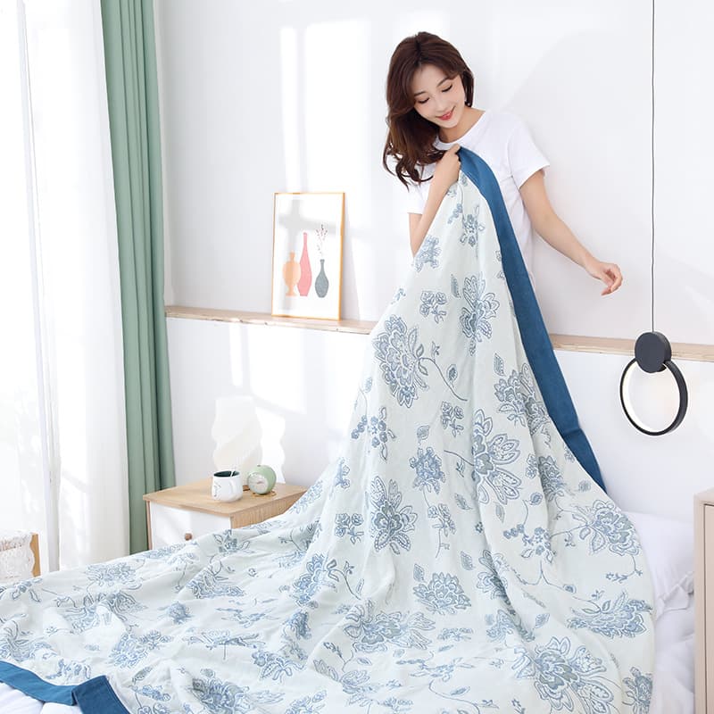 Pure cotton towel blanket single/double thickened autumn/winter five-layer gauze sheet cover bedspread air-conditioning throw