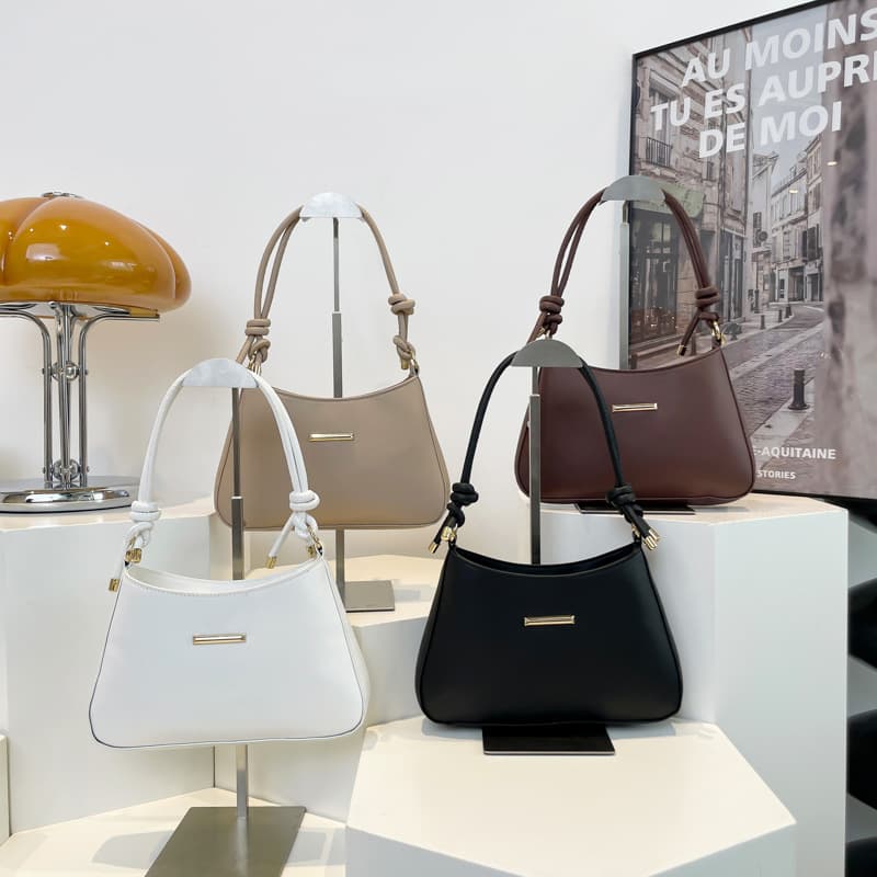 Minimalist Commuter Underarm Bag 2026 New Women's Bag French Niche Design Shoulder Bag Women's Crossbody Bag Handbag