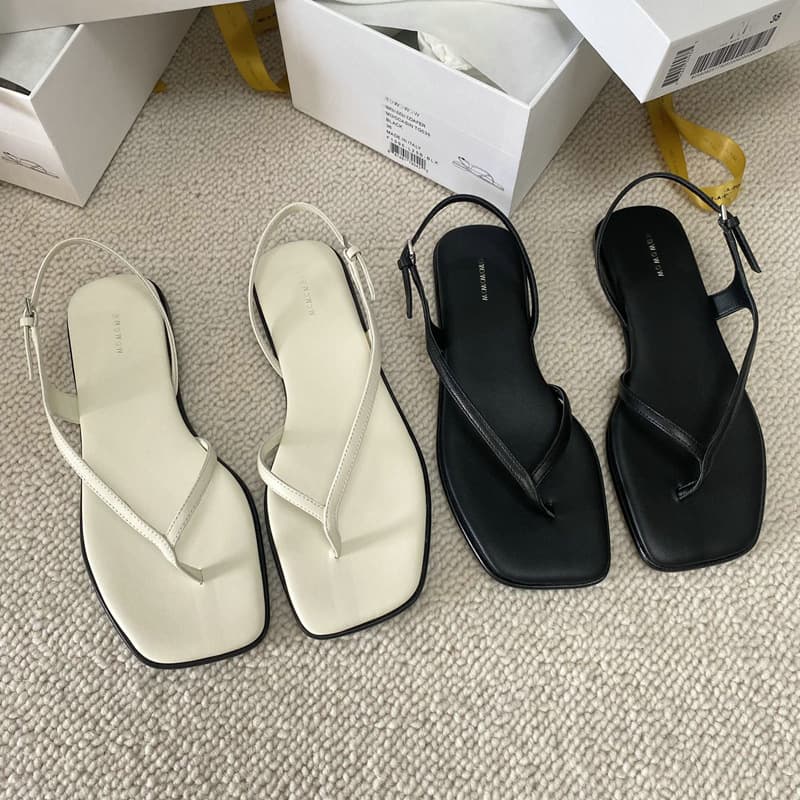 Versatile and Chic! European and American High-End Minimalist Genuine Leather Women's Sandals, Flat Thong Toe-Post Square Toe Side-Open Slightly Sexy