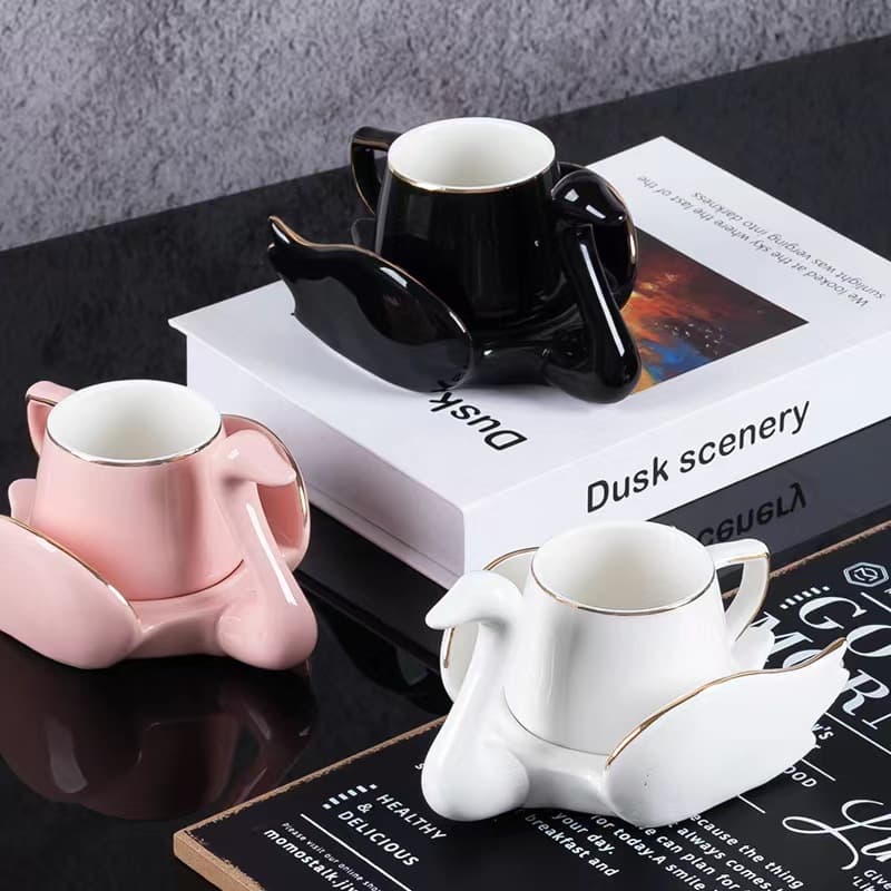 Creative 3D Ceramic Gold-Rimmed Swan Coffee Cup and Saucer Set, Afternoon Tea Espresso Cup and Saucer, Black Tea Coffee Cup and Saucer Set