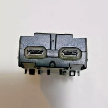 Suitable for rear USB interface A2068202600