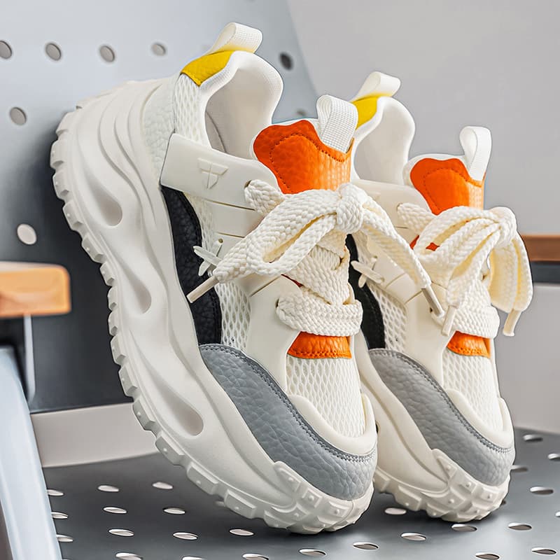 Men's new summer shoes, versatile breathable mesh casual sports shoes, men's high-end thick soles, heightening dad trendy shoes