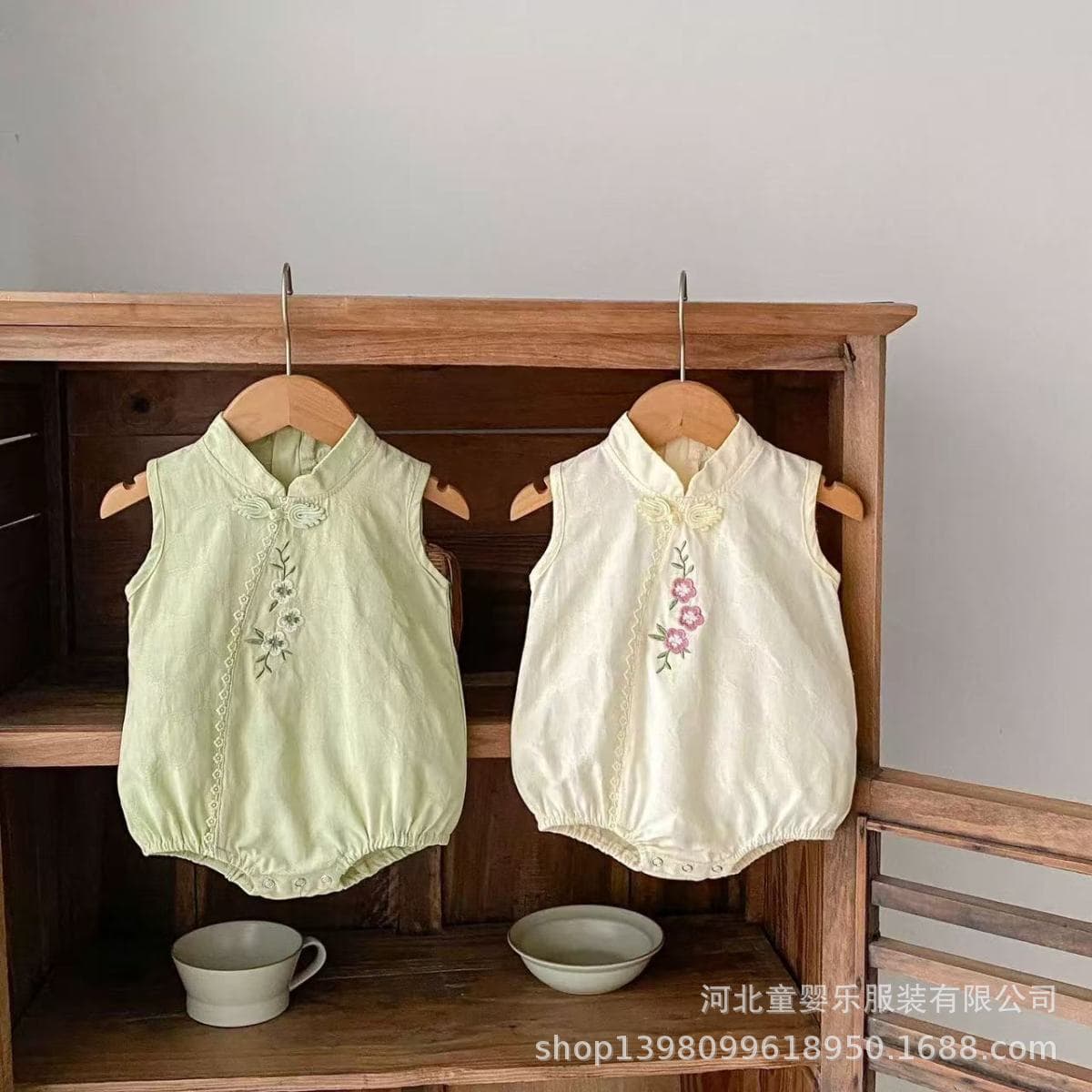 Baby girl's summer new Chinese-style swaddling clothes infant baby cheongsam harem 100-day full moon baby swaddling smock