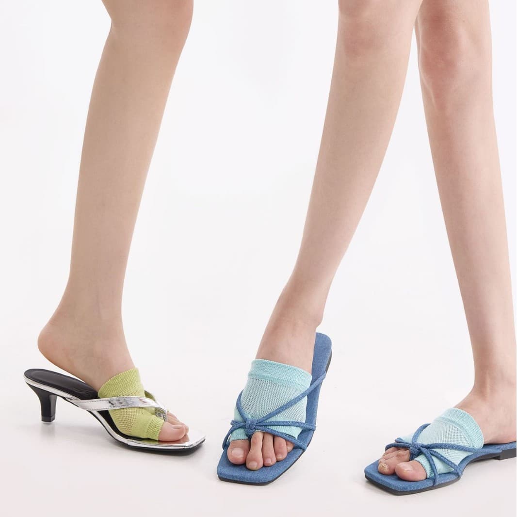 Two-toe fish-mouth breathable mesh bikini stockings, sexy European and American style, high-heeled flip-flops, toe clip-on socks.