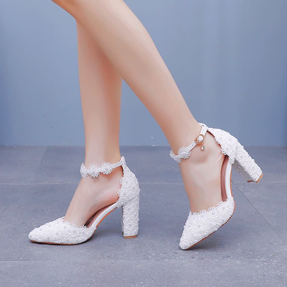 White Lace Pointed Toe Women's Flats Lace Wedding Dress Shoes Spring Chunky Heel Pointed Toe Sandals White Bridal Shoes Shallow Mouth