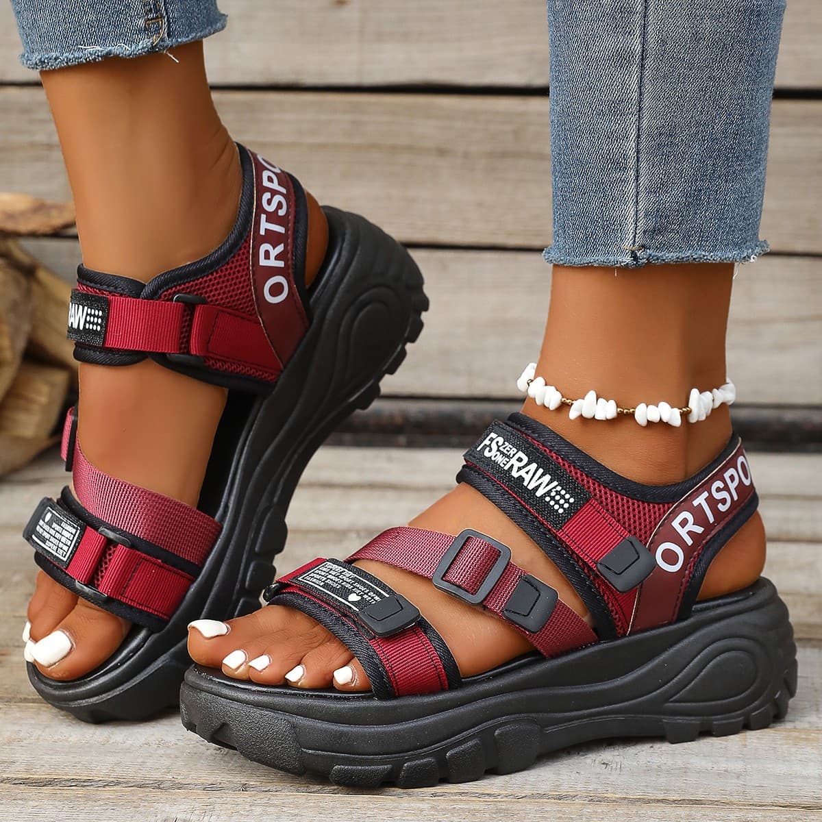 New Summer Hot Selling Sports Style Thick Sole Fabric Velcro Comfortable Soft Bottom Height Increasing Sports Sandals for Women