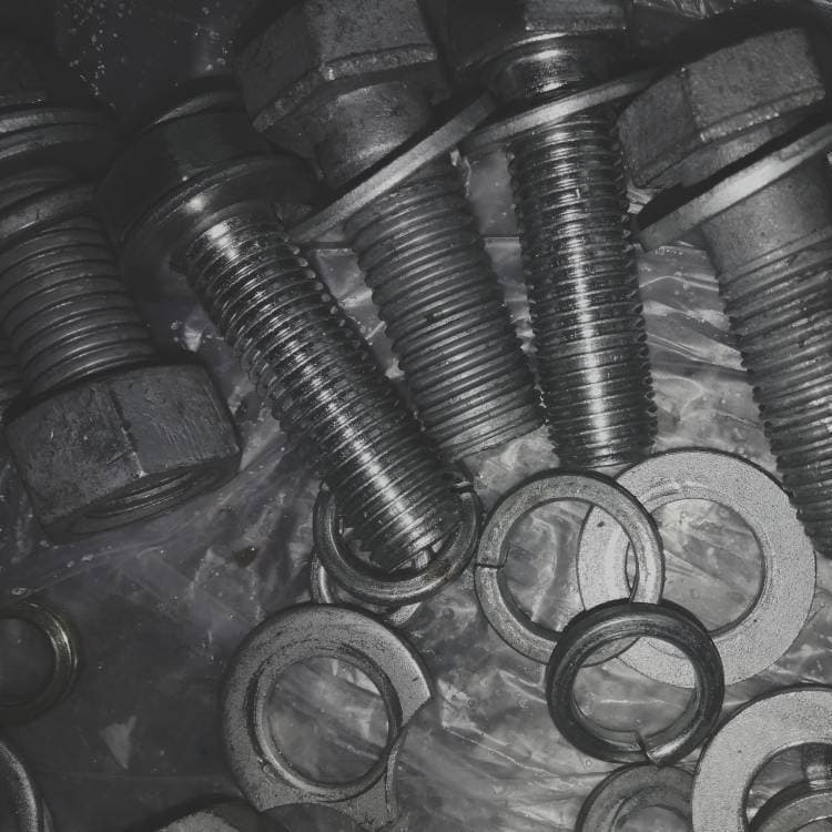 Beijing offers high prices for bulk recycling of scrap steel, old machinery, used metal molds, and offcuts.