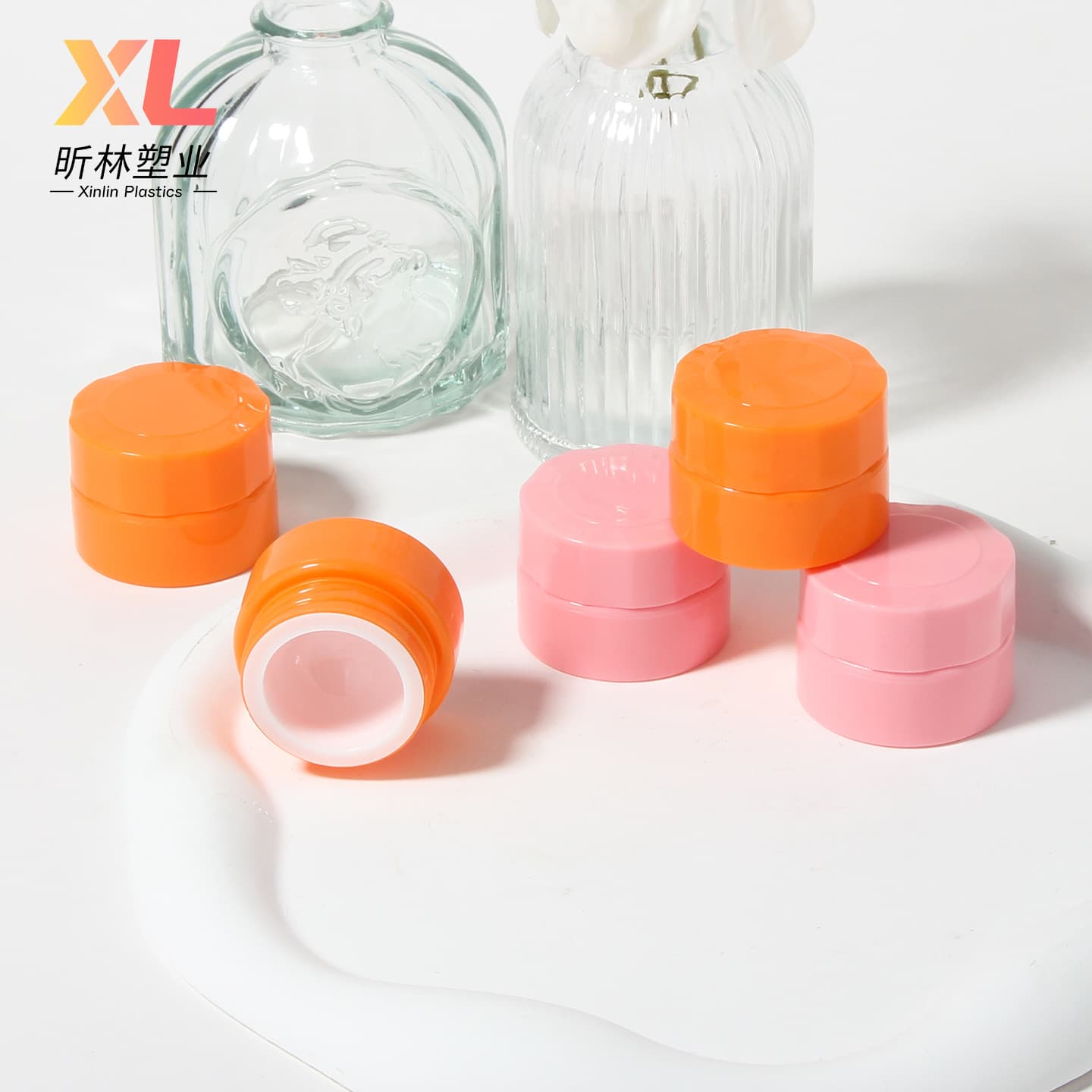 5g/8g Japanese Gel Nail Polish Bottle UV Gel Solid Nail Tip Adhesive Gel Pot PP Sample Refill Bottle