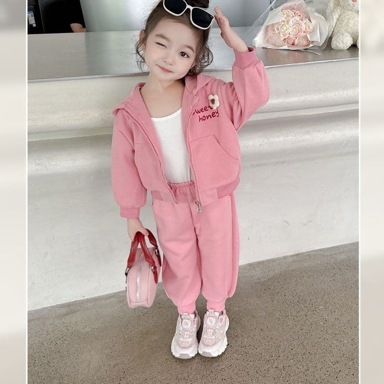 Girls Suit 2026 Spring New Internet Celebrity Fashionable Children's Sportswear Hooded Baby Girl Sports Two-piece Set