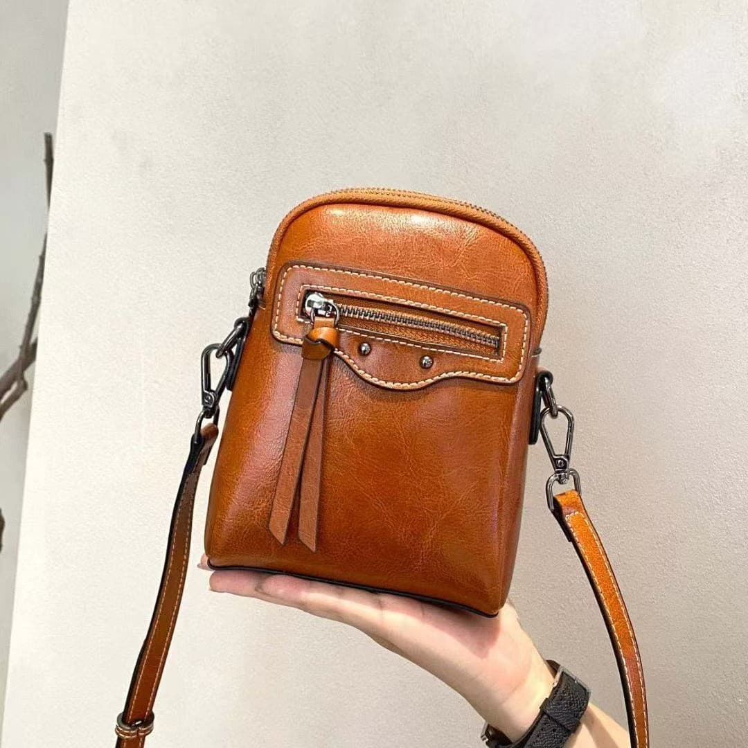 Oil Wax Cowhide Small Bag Women Crossbody New Trendy Shoulder Bag Fashionable Genuine Leather Women's Phone Bag