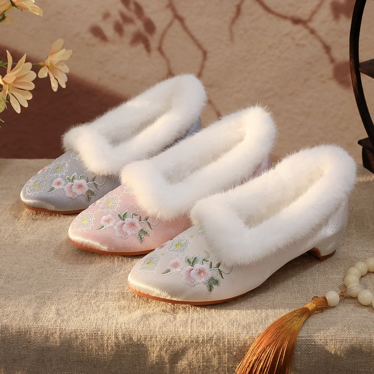 [Qing Rou] 2024 Winter New Fleece Lined Warm Embroidered Shoes Vintage Satin Hanfu Shoes Chinese Style Embroidered Cotton Shoes