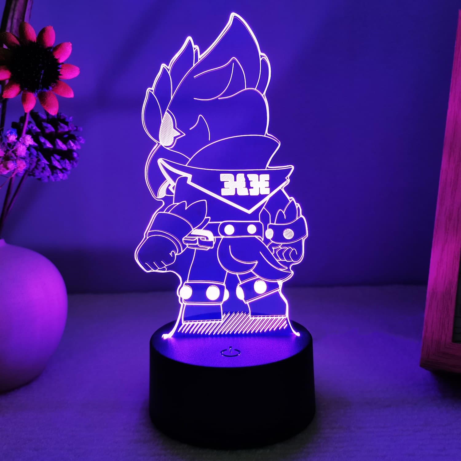 Brawl Stars peripheral figures Leon Van Spike creative birthday gift desktop ornaments game atmosphere night light