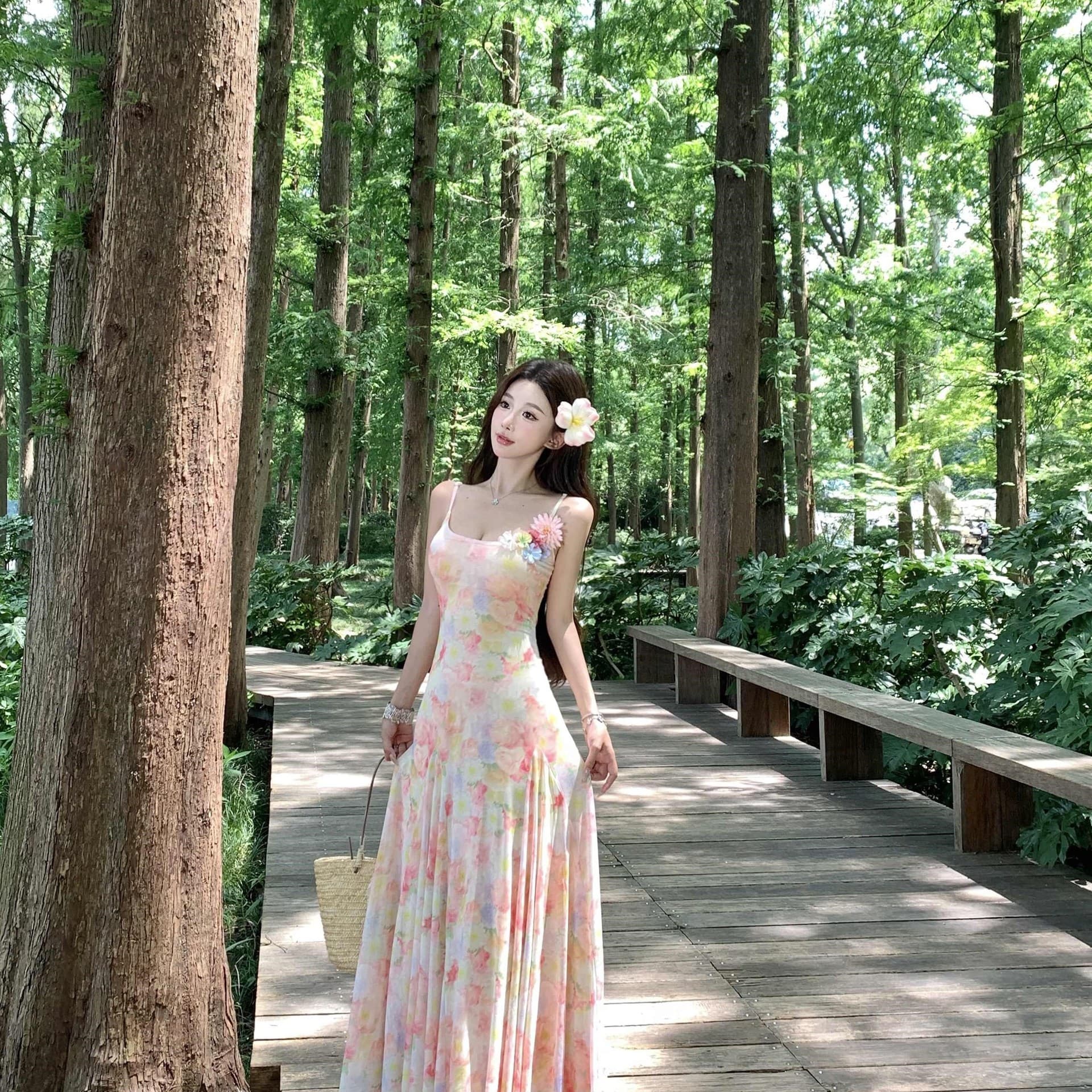 Summer Island Photo-Perfect Dress Vacation Style Sweet Halter Neck Cinched Waist Beach Sand Dress Atmosphere