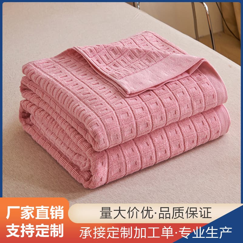 Wholesale Shanghai pure cotton old-fashioned towel quilt adult blanket towel blanket single quilt autumn and winter double cotton blanket