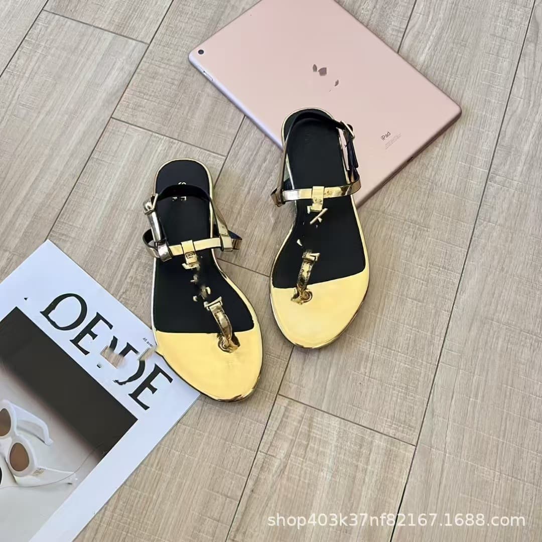 Yangshulin Summer Metal Toe-Post Flat Sandals with Buckle Strap for Women, Round-Toe, Flat Heel, Breathable & Quick-Dry