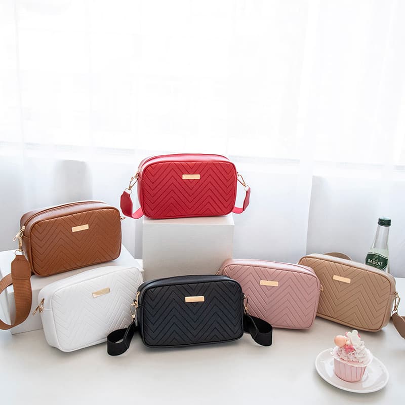 Women's Bags 2023 New Wave Pattern Small Square Bag Embossed Camera Bag Casual Shoulder Bag One Piece Dropshipping