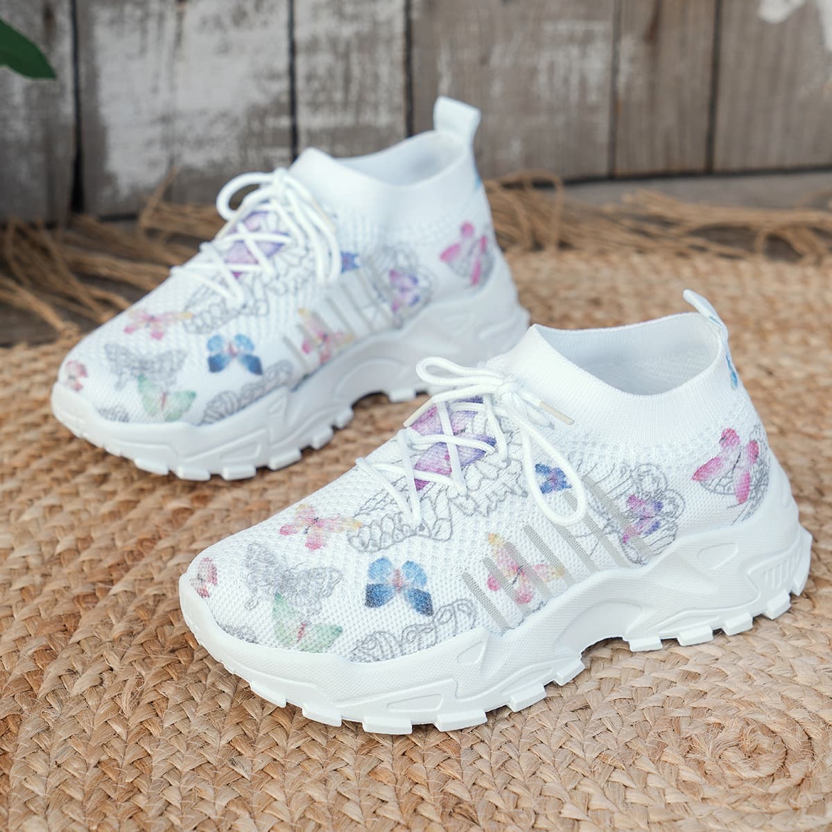 Women's Casual Shoes 2025 Cross-Border Drop Shipping White Sneakers Flat Heel Fashion Versatile 43 Breathable Mesh Shoes