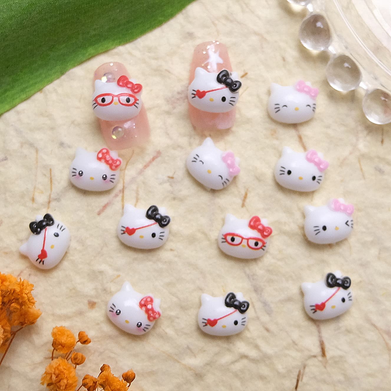 Yiwu Nail Art New Hello Kitty Cartoon Nail Art Accessories Cute Three-dimensional Bow Kt Cat Wear Nail Accessories