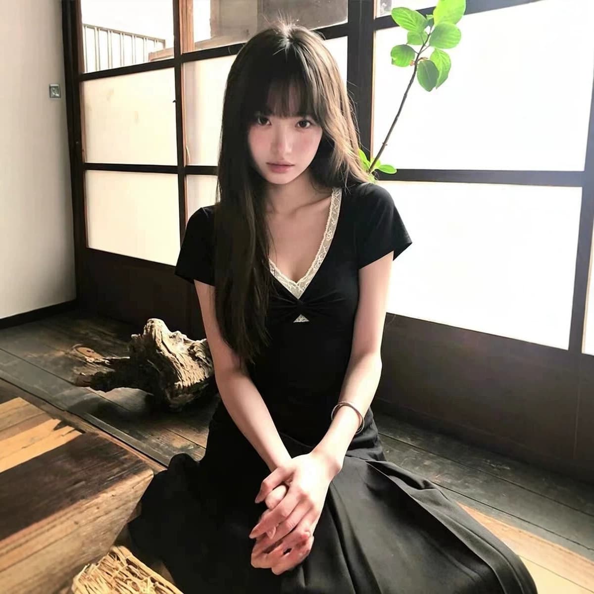 Pure lust style black twisted short-sleeved T-shirt for women summer lace splicing design hot girl slimming top ins