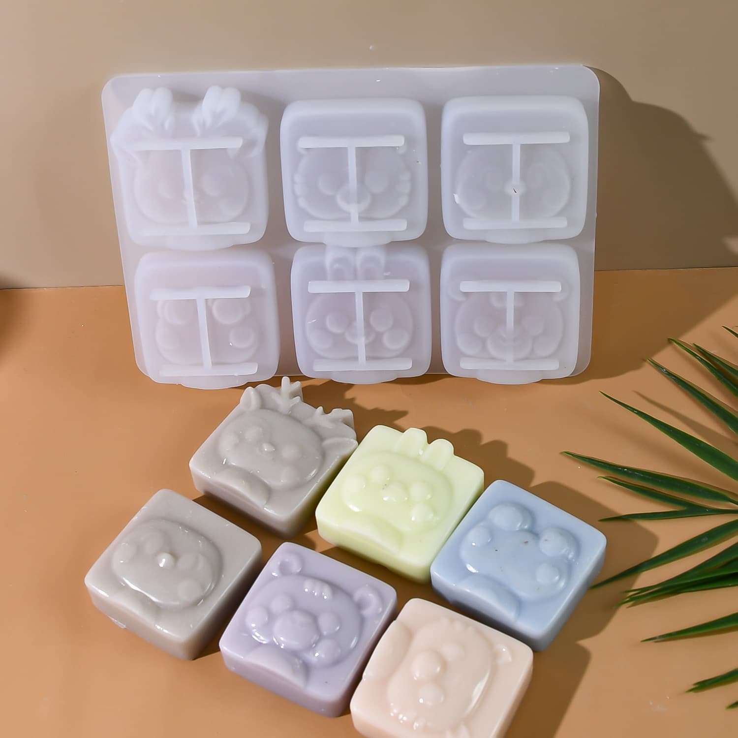 New DIY Epoxy Resin Mold 6-Connected Cartoon Animal Silicone Mold Chocolate Cake Baking Mold