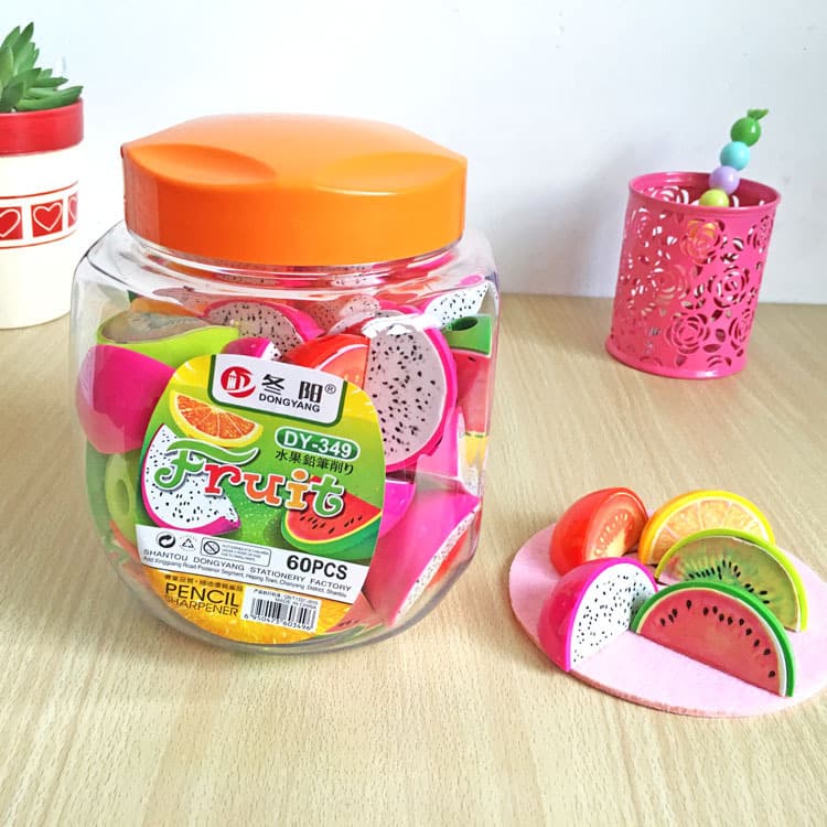 Creative Cute Pencil Sharpener Fruit Design Single Hole Manual Pencil Sharpener
