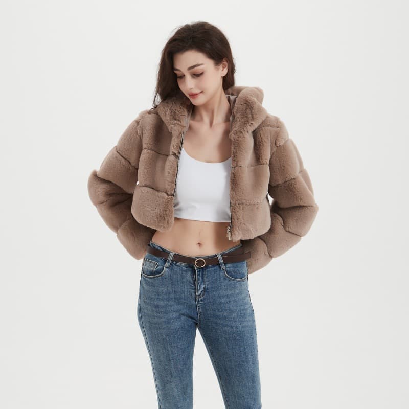 Amazon AliExpress Cross-Border Wholesale 2026 Fall Winter Faux Fur Jacket Women Short European American Patchwork Hooded Coat