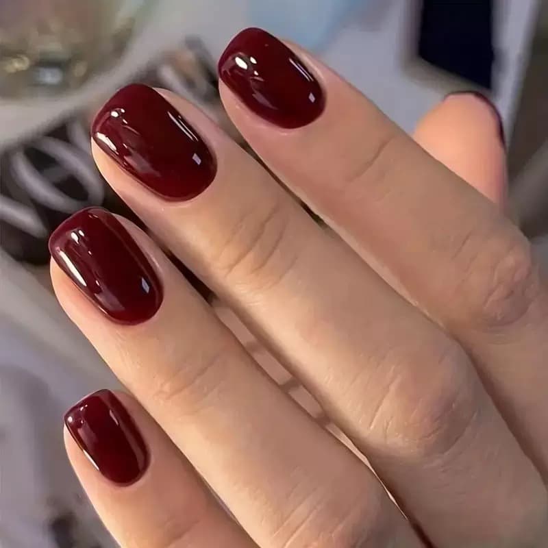 Solid color short burgundy small square nails cherry red square wearable nails waterproof 24 pieces dark red fake nails