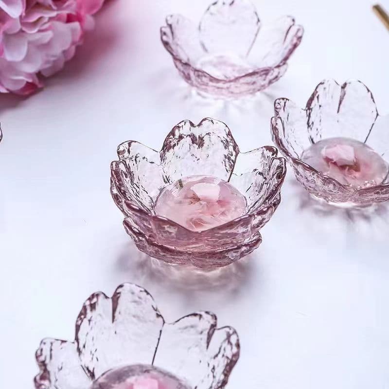 Japanese Cherry Blossom Seasoning Dish, Home-Use Trendy Glass Petal Sauce Dish, Hammered Pattern Dish, Vinegar Dish, Hot Pot Dipping Dish