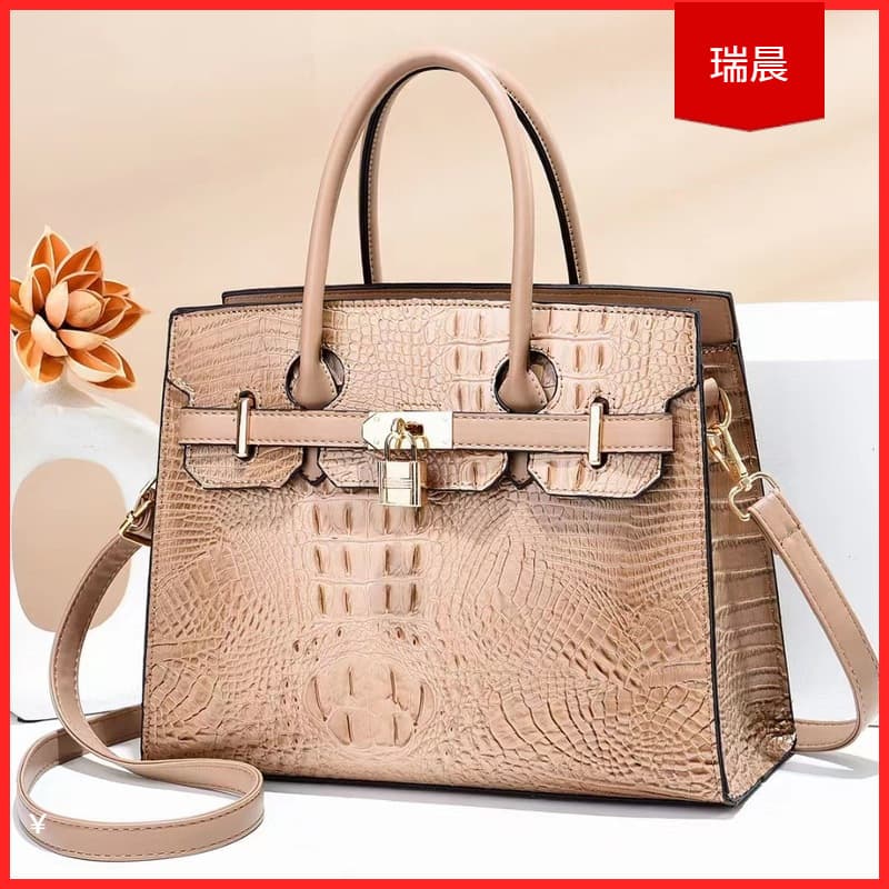 Women's Versatile Bag 2023 New Summer Fashion Large Capacity Middle-Aged Women's Mom Handbag