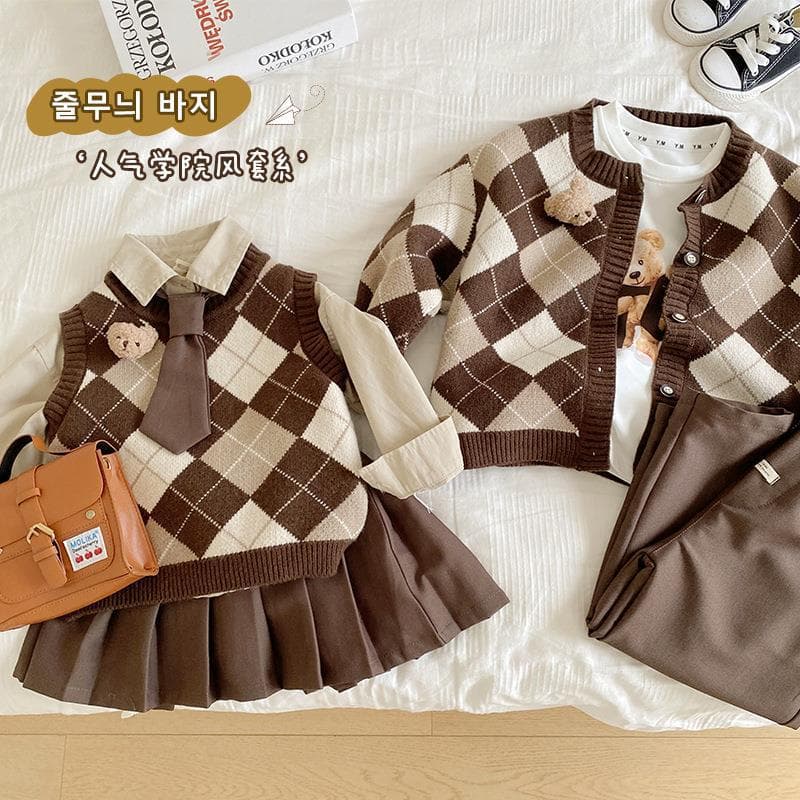 Children's Plaid Sweater 1-7 Years Old Spring 2025 New Baby Jacket, Boys' Knitwear Girls' Spring Shirt