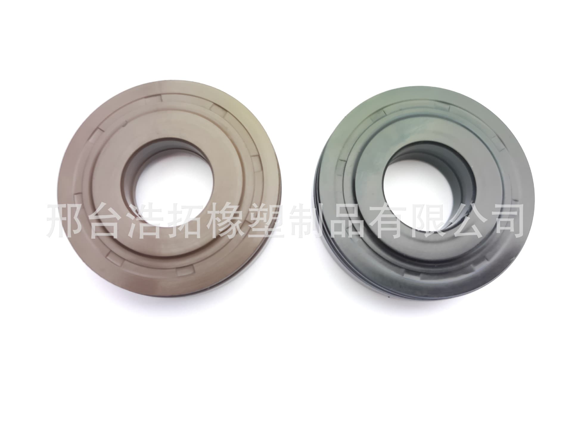 Factory wholesale of Wode Ruilong heavy-duty track roller oil seals, thickened for agricultural use, 25*62*15 Wode Ruilong agricultural harvester accessories.