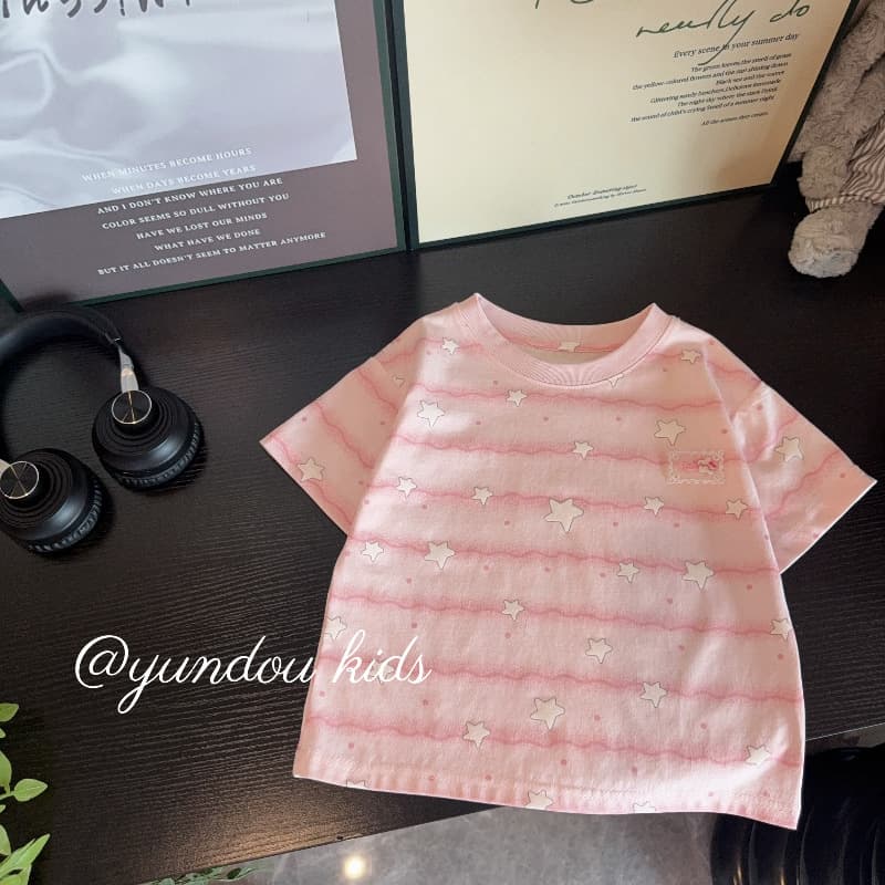Pink printed star children's short-sleeved 2026 summer girls' loose T-shirt, fashionable and versatile, mother-daughter clothing, parent-child clothing
