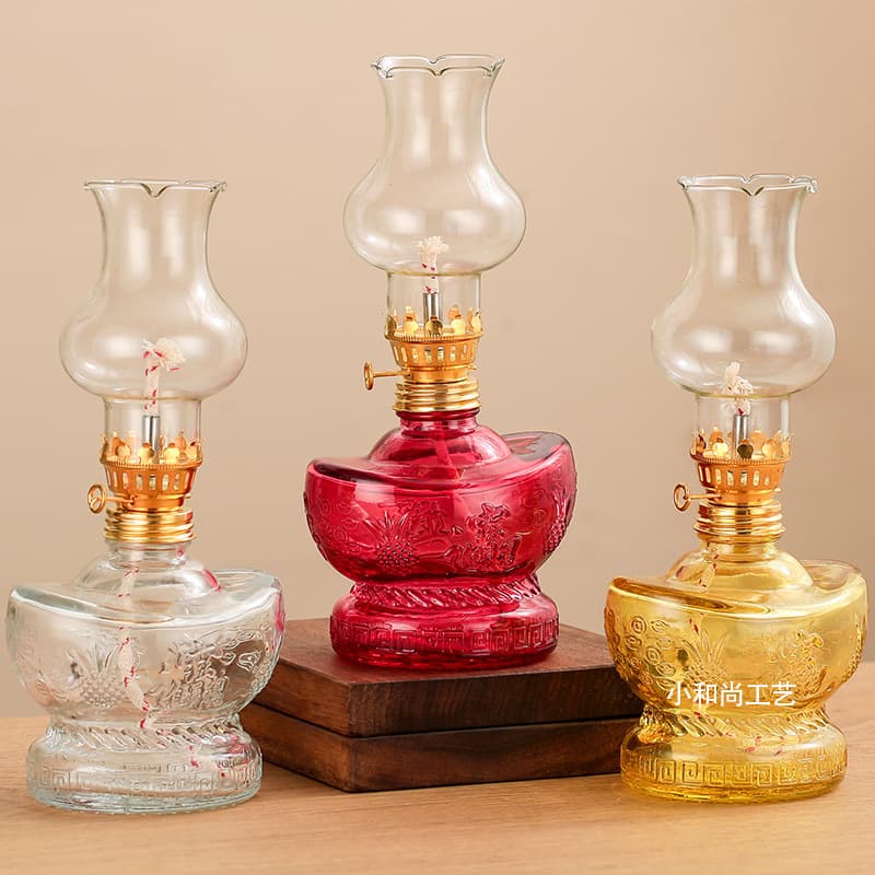 Lotus oil lamp, ingot oil lamp, wedding celebration, housewarming, household butter lamp, candlestick, retro windproof butter lamp