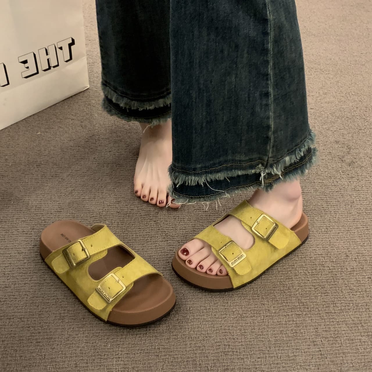 Leather Version ~ Thick Sole Birkenstock Shoes Women's 2025 New Summer Sandals Beach Flip Flops Soft Sole Slippers