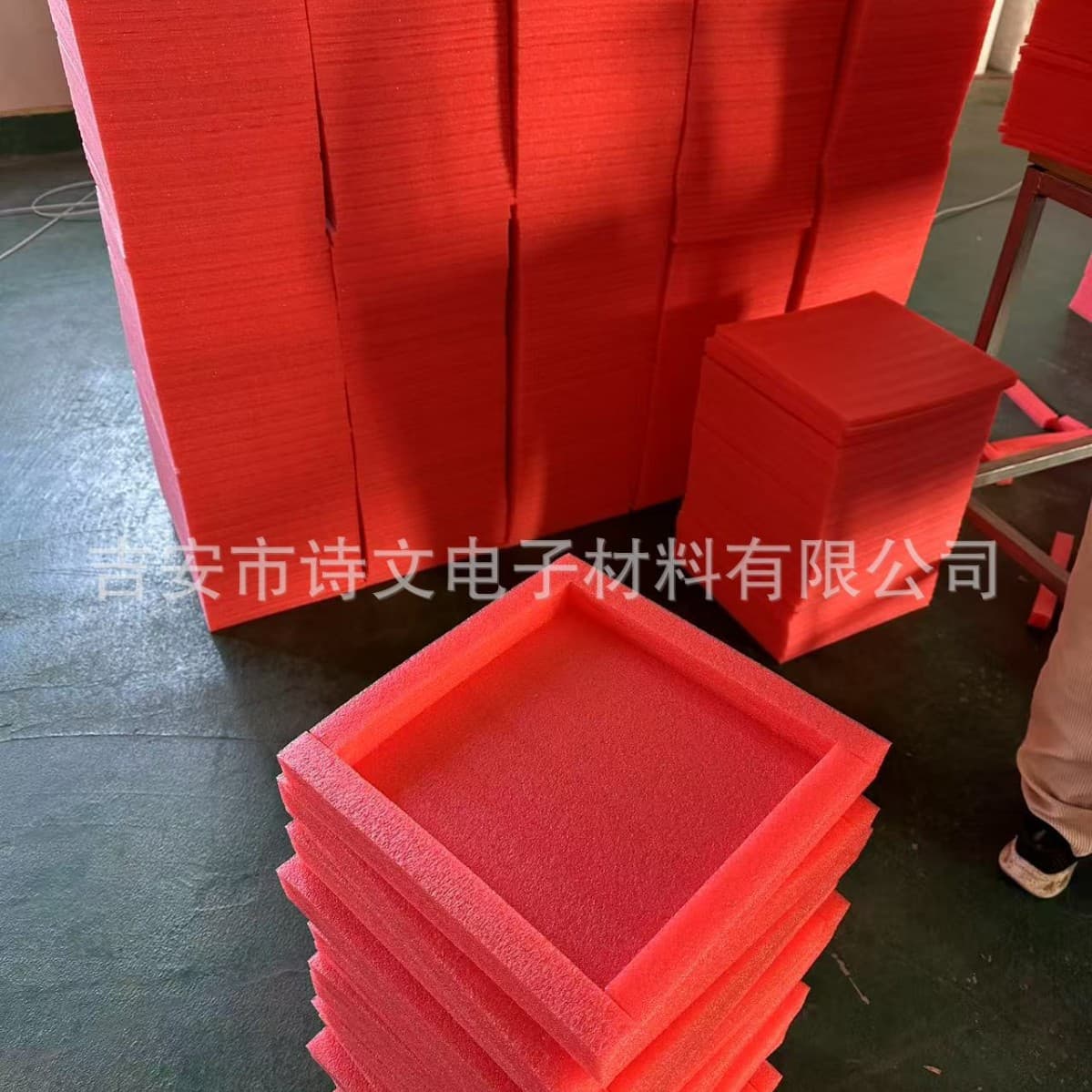 Jiangxi Red Anti-Static EPE Foam Sheet Material, Cushioning Foam Pads, Jiyuan Foam Slicing Factory