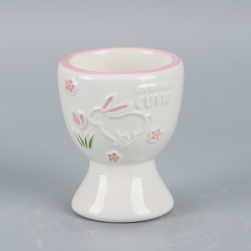 Cross-border Easter series hand-painted ceramic egg cups, white clay material rabbit plate egg plate factory direct sales