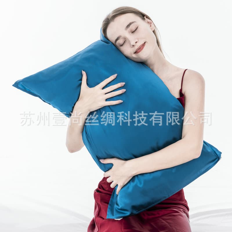 In Stock 16 Momme Pure Silk Pillow Towel, 100% Mulberry Silk Pillowcase Cover, Breathable for Comfortable Sleep