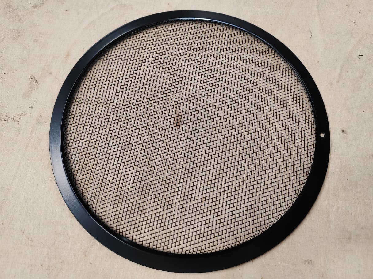 Compatible with Midea range hood filter, round mesh 28 diameter with 1 screw hole, black wind mesh