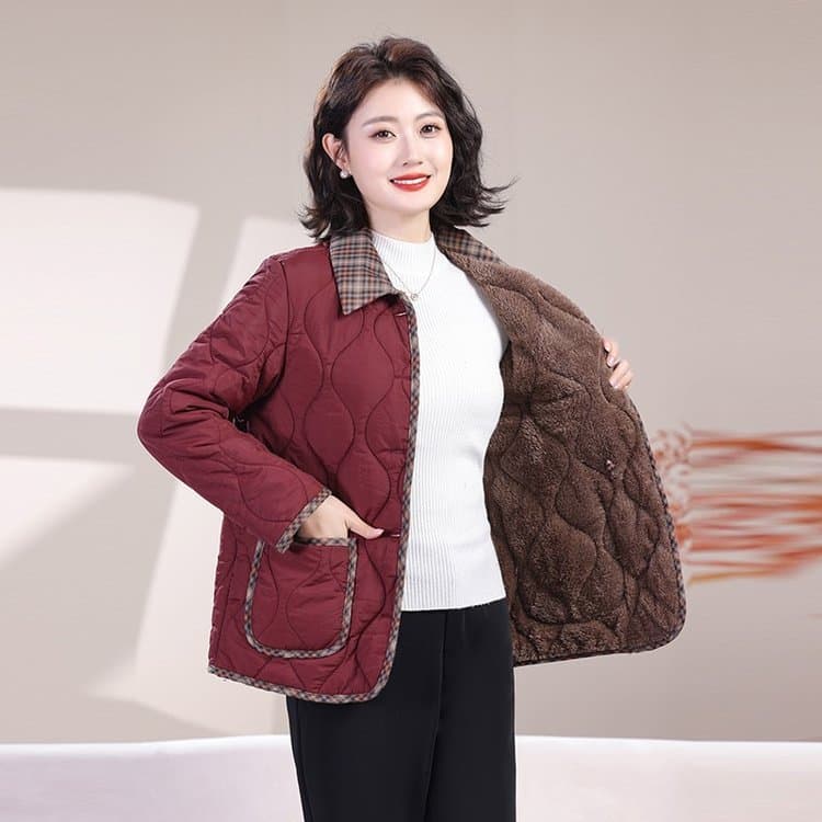 Middle-aged and elderly mother's wear autumn and winter 2025 new style fleece-lined cotton clothing for women, fashionable versatile coat, thick warm cotton jacket.