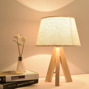 Solid Wood Fabric Cozy Bedroom Study LED Small Table Lamp, Nordic Modern Minimalist Creative Bedside Gift Table Lamp