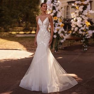 European and American Spaghetti Strap Mermaid Wedding Dress 2026 New Collection Bride Slimming Satin Lace Wedding Dress Travel Photography Light Wedding Gown