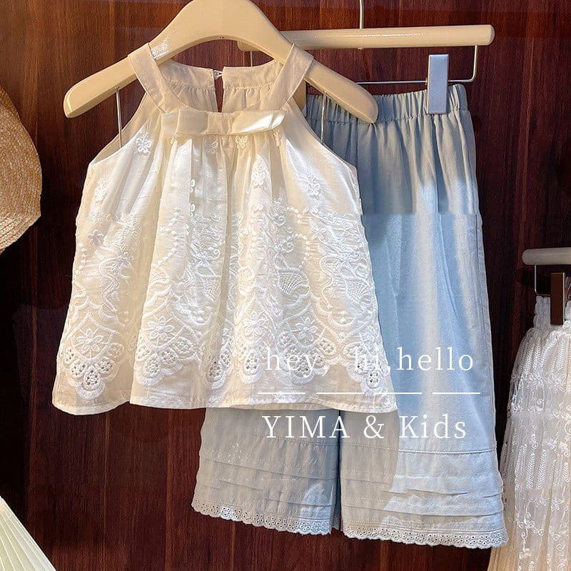 Korean children's clothing, girls' fashionable suits, summer style girls' halterneck camisole, children's wide-leg pants two-piece set