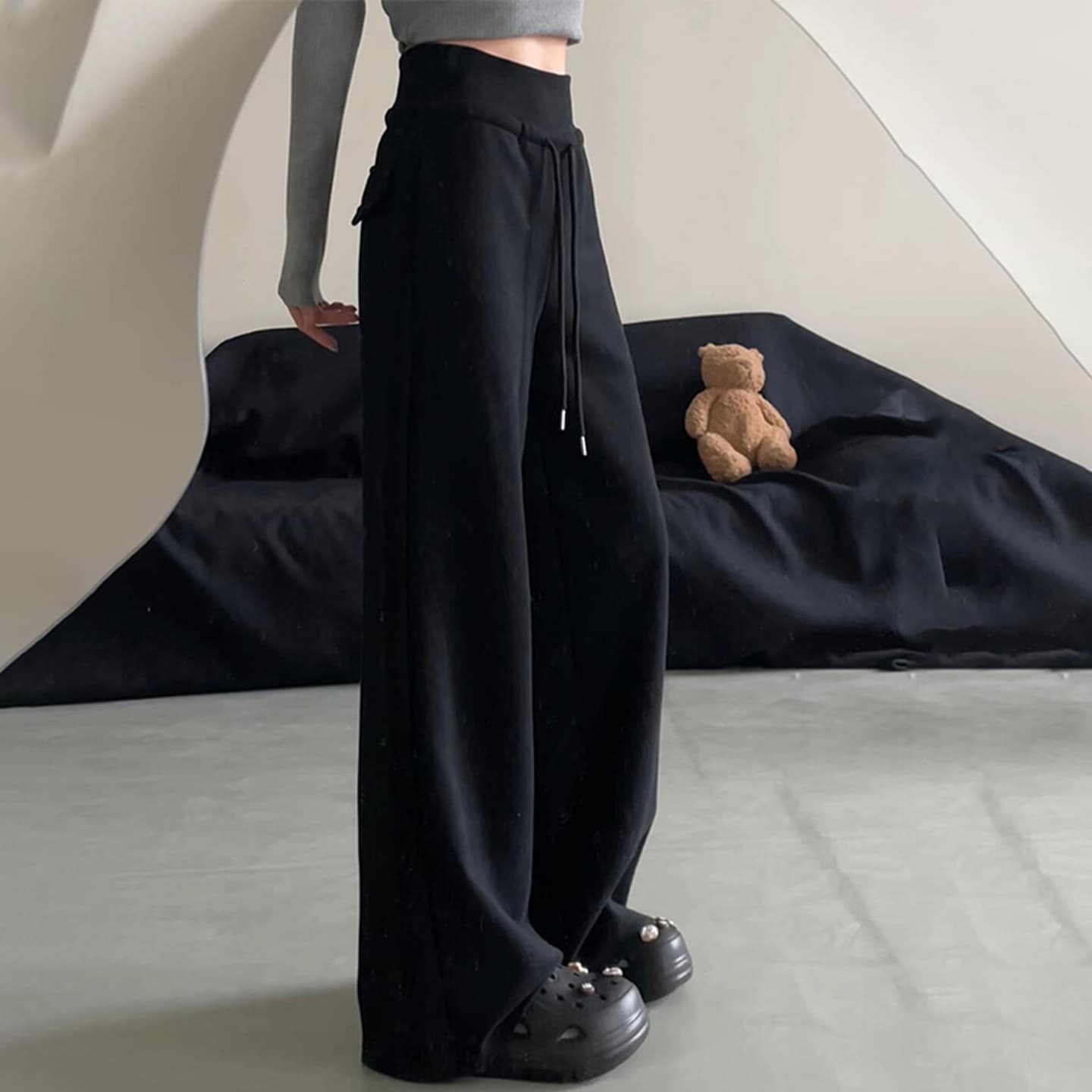 Gray High-Waisted Sweatpants, Slimming Casual Loose Wide-Leg Pants for Women, Floor-Length Extended Sweatpants for Autumn