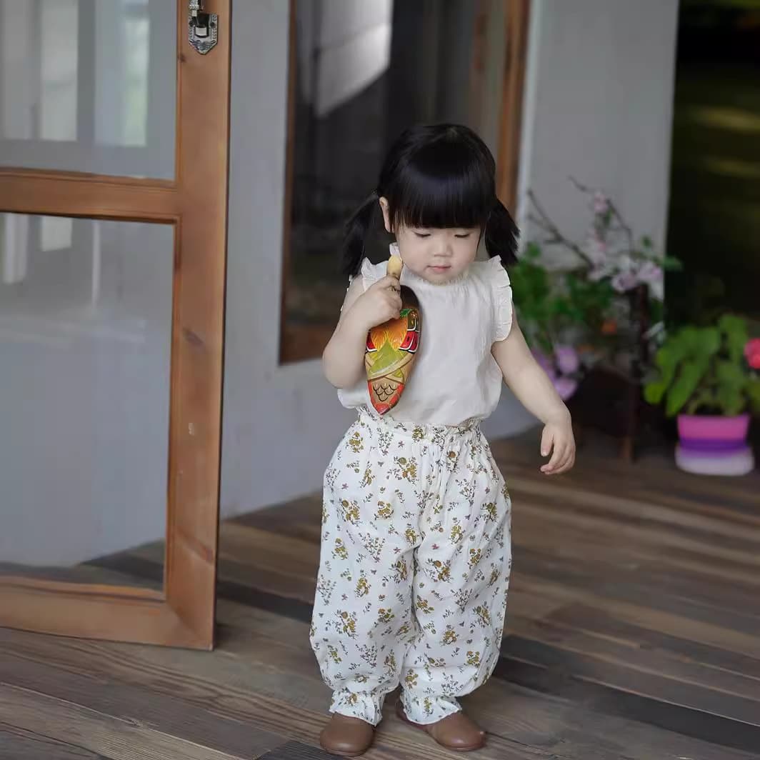 In Stock Children's Girls Mosquito-Proof Pants Summer Thin Floral Print Kids Casual Loose Bloomers