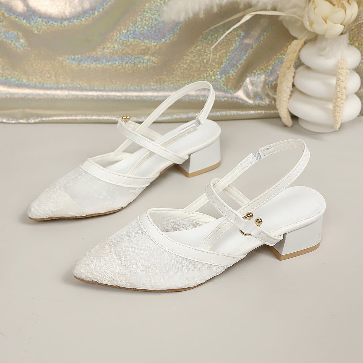 Women's Chunky Heel Breathable French Style Closed-Toe One-Strap Sandals, Pointed Toe Versatile New 2026 Large Size Niche Women's New