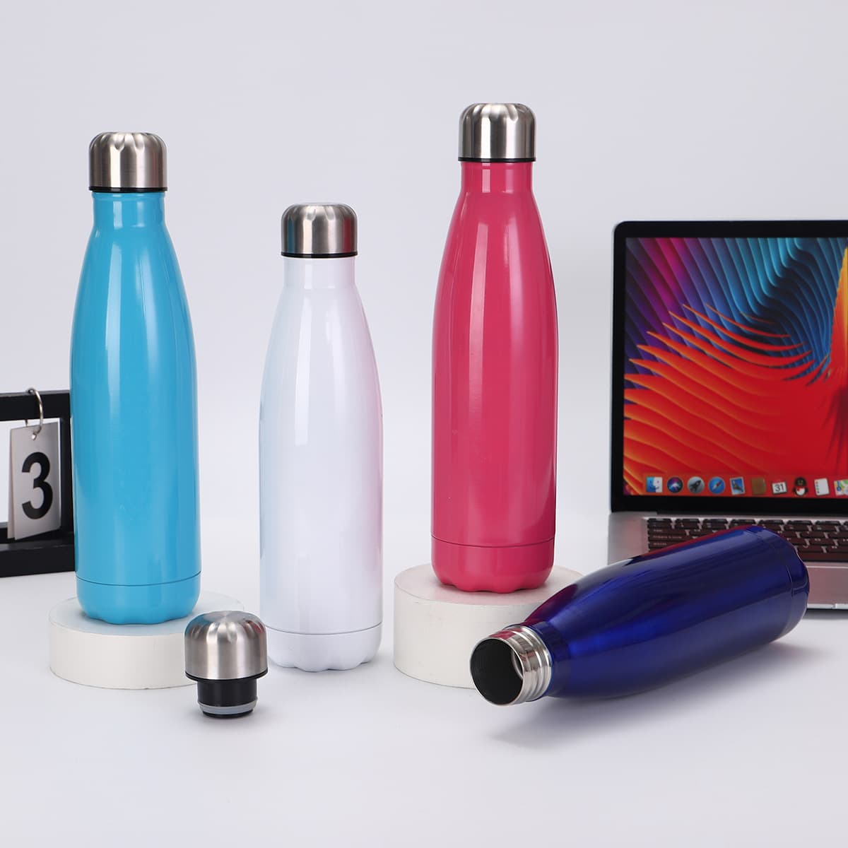 New high-looking Coke bottle with large capacity 304 stainless steel vacuum insulated cup outdoor portable American small mouth bottle
