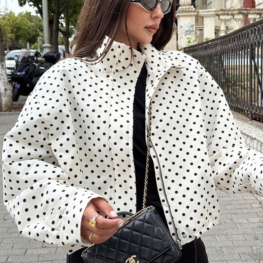 New Autumn/Winter White Polka Dot Windbreaker Stand Collar Drawstring Flight Jacket Coat Women Designer Style Top 2026