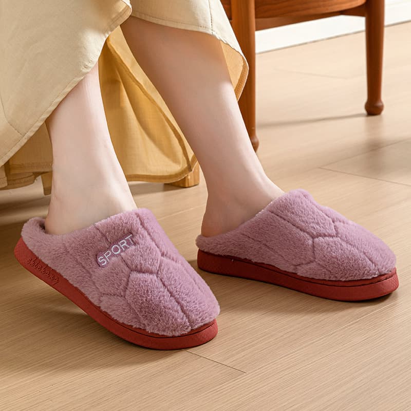 Wholesale Winter Women's House Slippers, Warm Maternity Slippers, Couple Anti-Slip Slippers, Men's Thick Plush