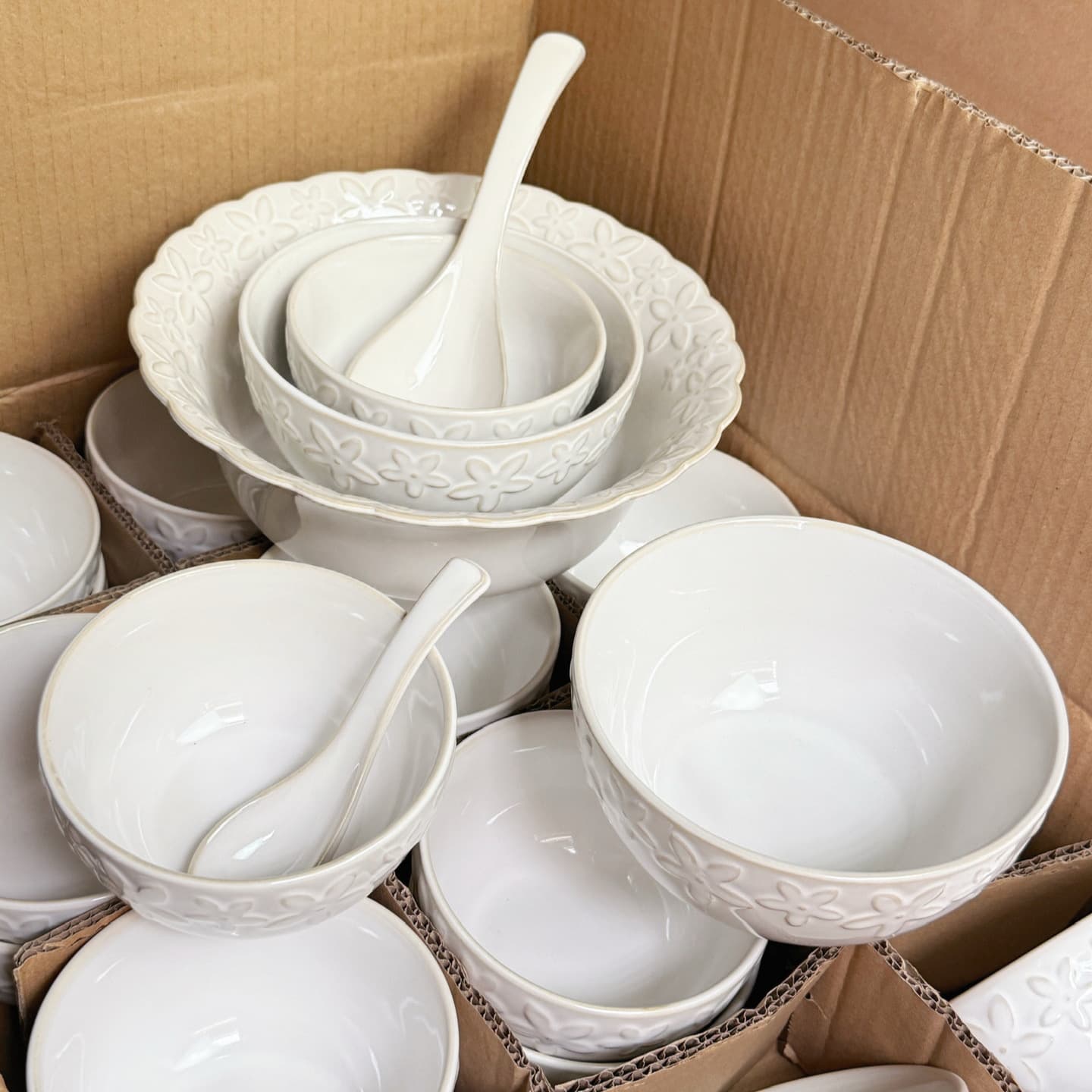 French Wabi-Sabi Style Ceramic Dinnerware Set, Bowls and Plates with Underglaze Color, Household Rice Bowls, Porridge Bowls, Noodle Bowls, Salad Bowls, Soup Plates