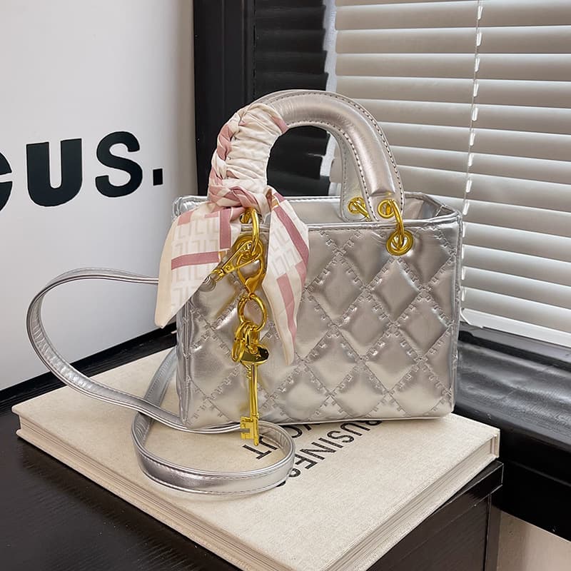 Premium Patent Leather Handbag for Women 2025 Cross-Border New Trendy Lady Dior Bag Diamond Quilted Stitching Shoulder Crossbody Bag